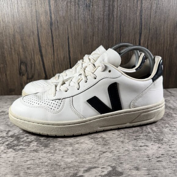 VEJA Womens V-10 Natural White Black Leather Casual Shoes Sneakers Size 8 US - Picture 4 of 10